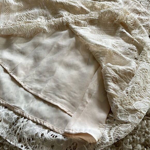 ALTAR'D STATE ILLUSION NECKLINE LACE TOP IN EGRET S - Picture 16 of 16